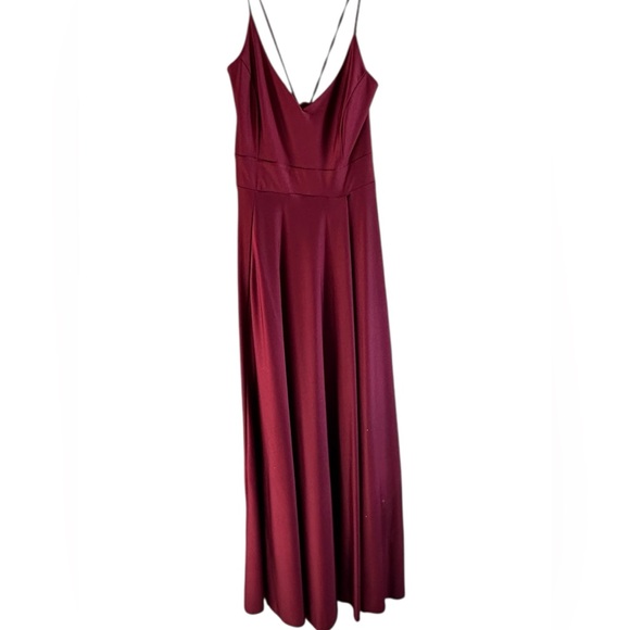 Chic Backless Burgundy Dress - Picture 3 of 8